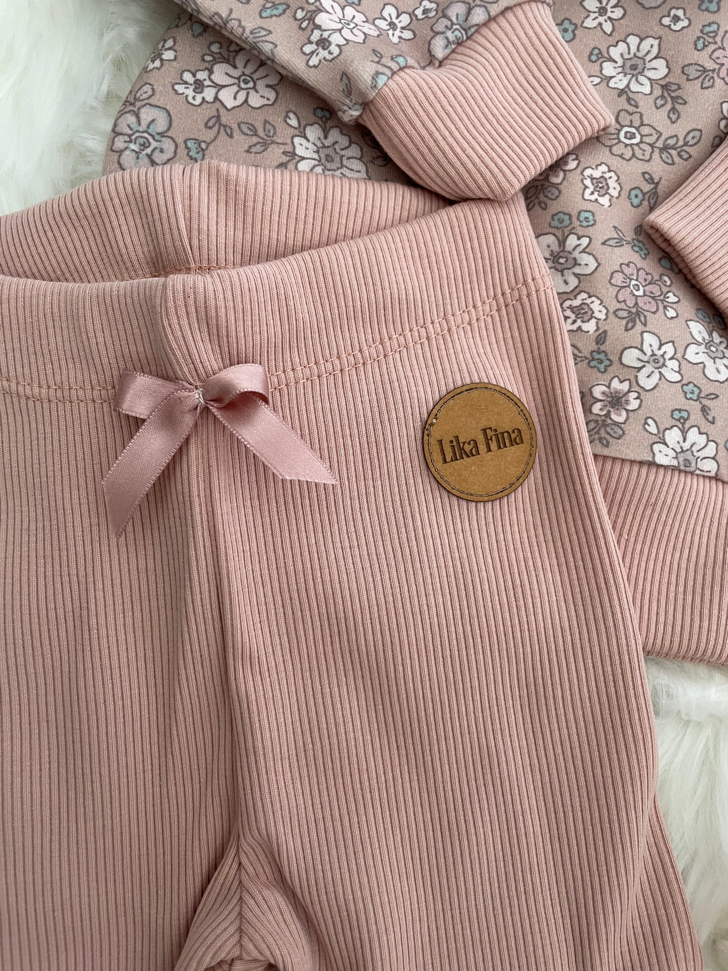 Tröja och leggings