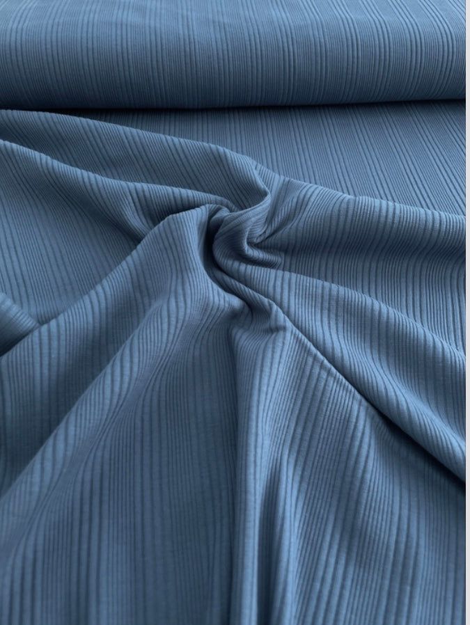 Ribbad Jersey Oregelbunden Dark Jeans