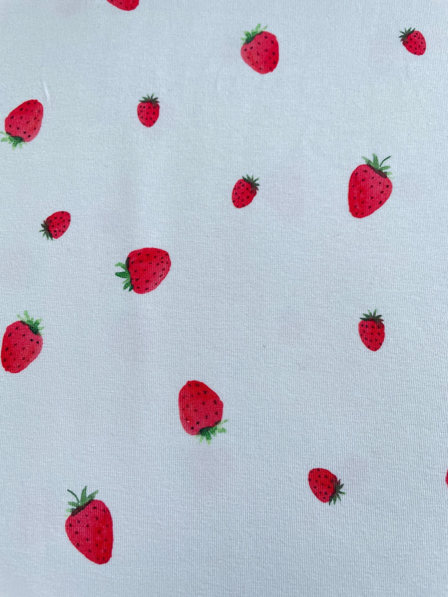 Trikåtyg jordgubbar