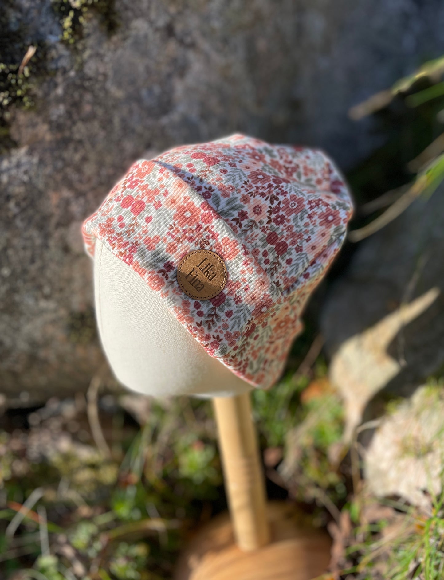 Mössa Ribbad Jersey blommig