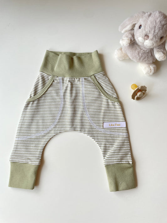 Byxa baggy randig oliv  Nu rea 50/56 62/68