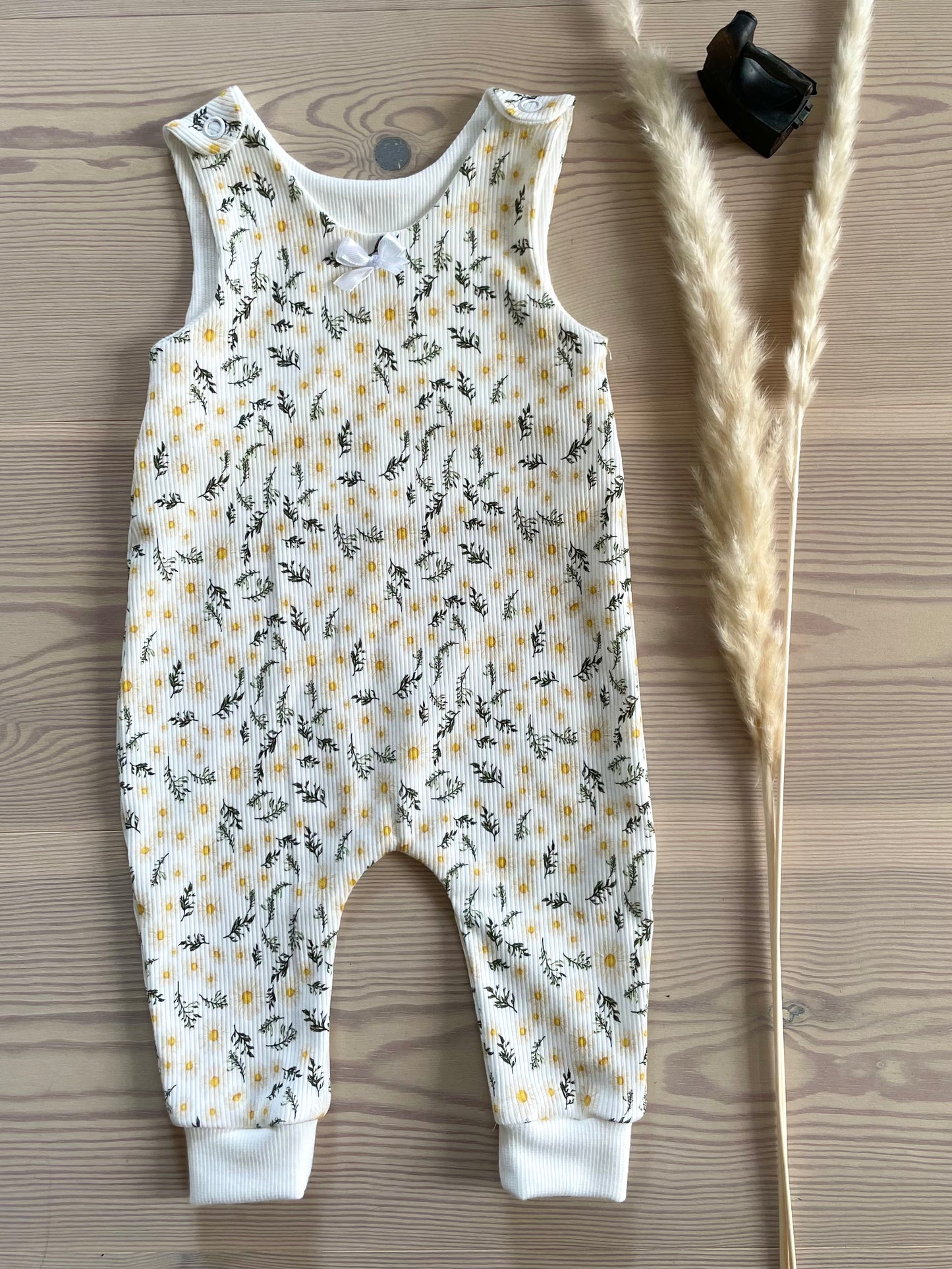 Byxdress Julawi blommig Stl 62
